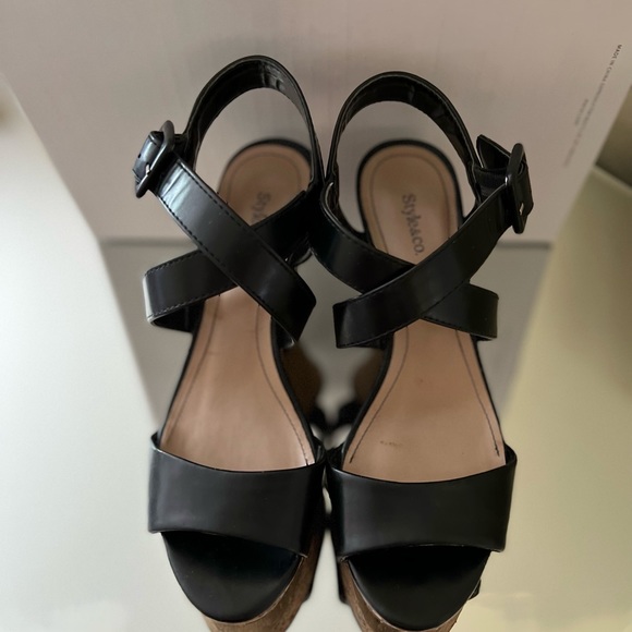 Style&co. - Picture 3 of 5